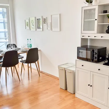 Mabu Homes - Schlossplatz *